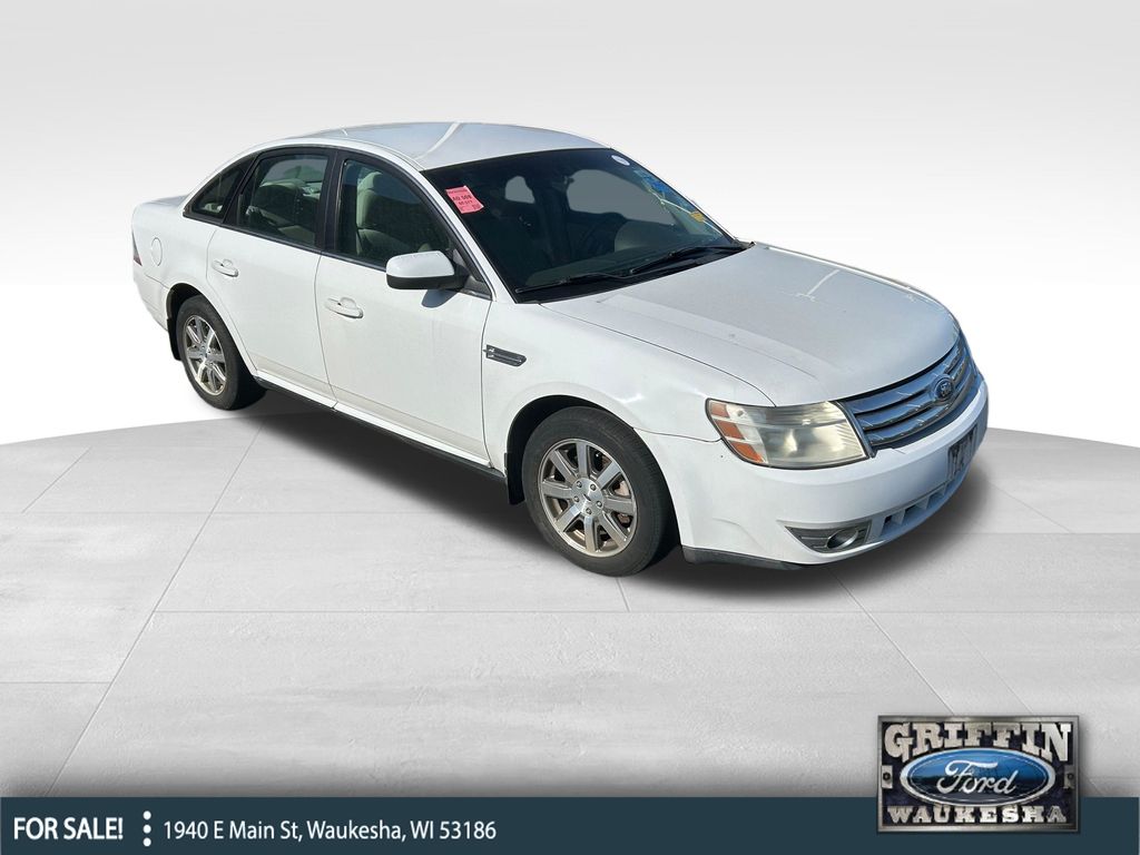 2008 Ford Taurus SEL's photo
