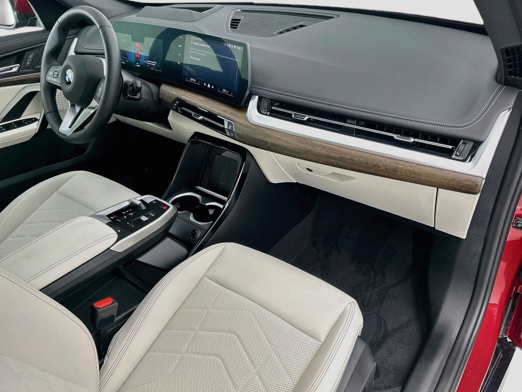 Thumbnail: 2026 BMW X1 - 16