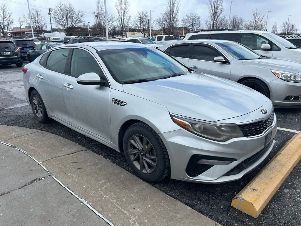 2020 Kia Optima LX FWD
