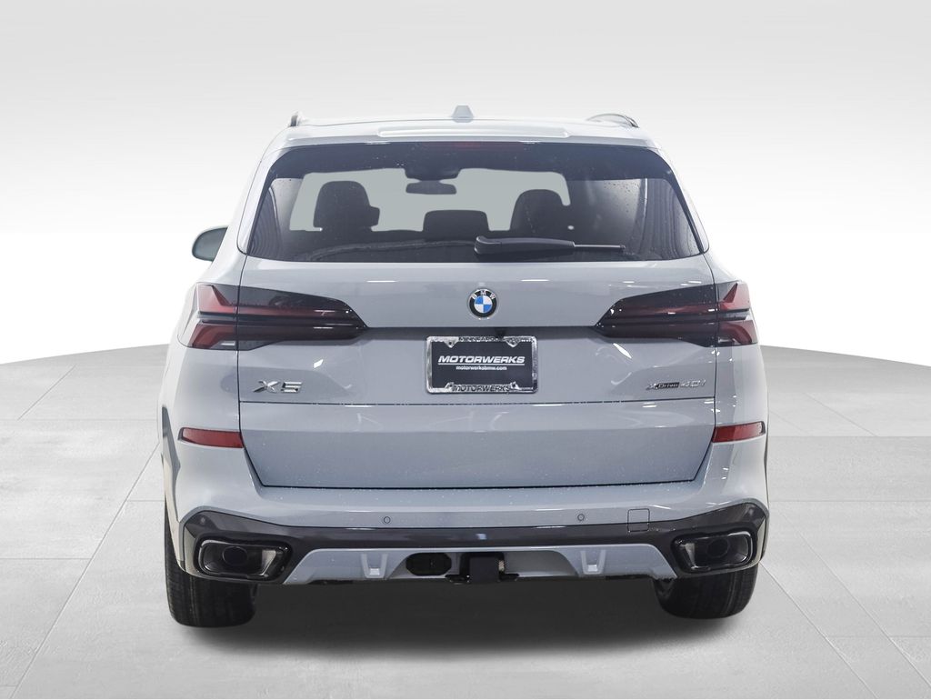 Thumbnail: 2026 BMW X5 - 4