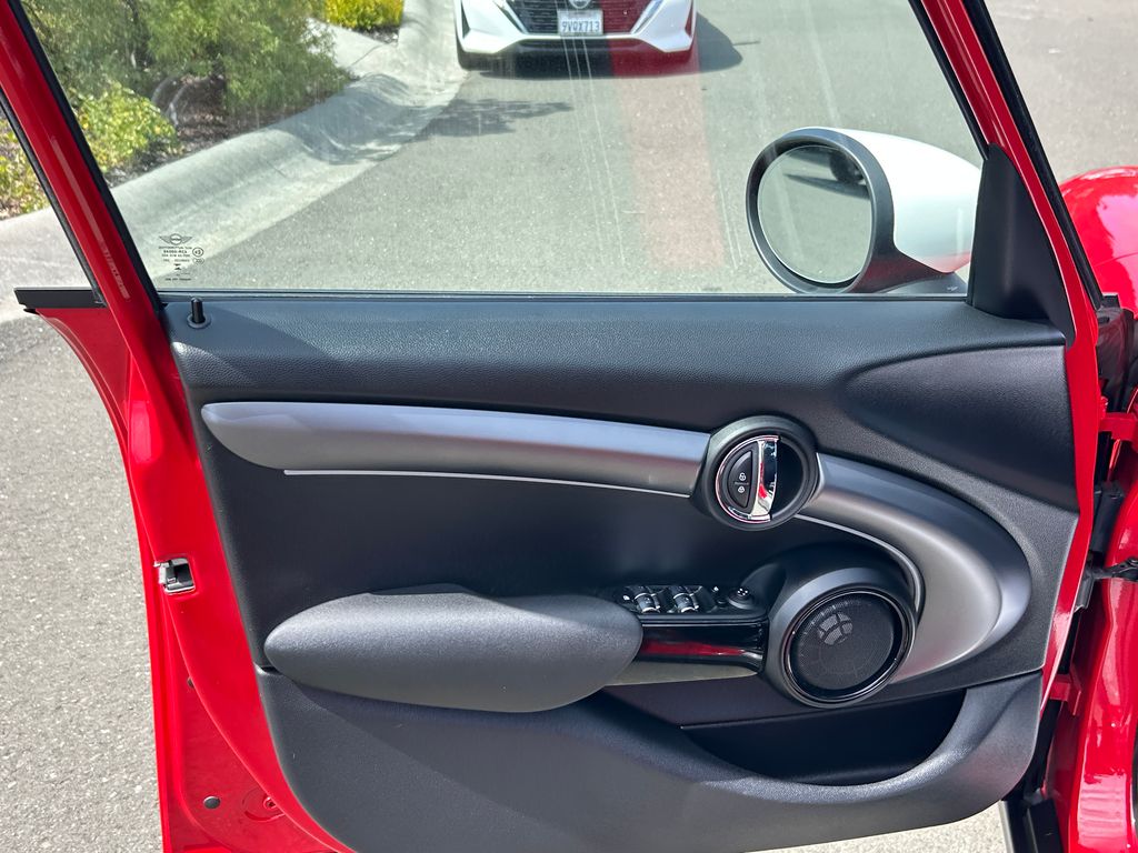 Thumbnail: 2024 MINI Cooper - 11