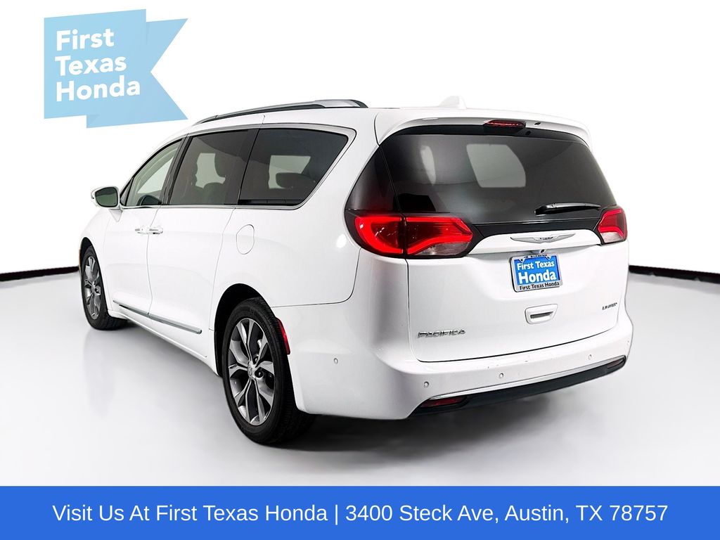Used Car 2019 Chrysler Pacifica  Limited For Sale Under $20,000 In Austin, Texas