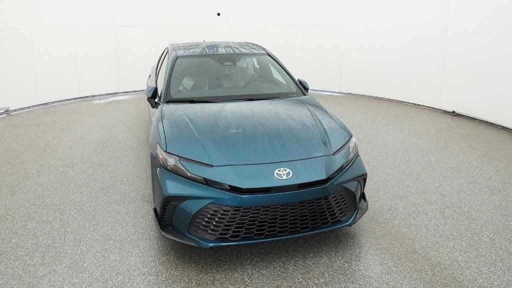 2025 Toyota Camry SE 23