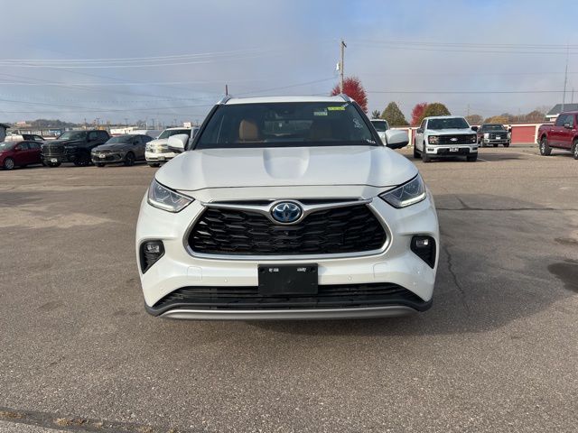2023 Toyota Highlander Hybrid