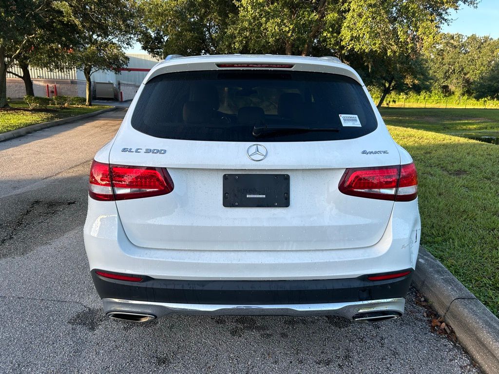 Thumbnail: 2018 Mercedes-Benz GLC - 4