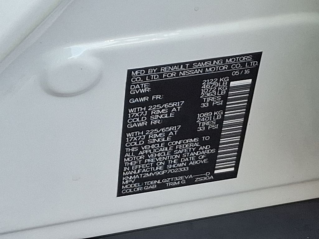 Thumbnail: 2016 Nissan Rogue - 27