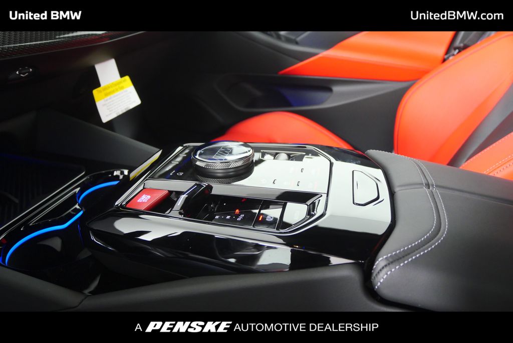 Thumbnail: 2026 BMW M5 - 25