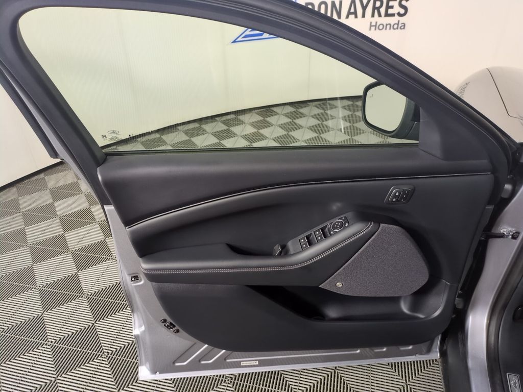 Image 10 of 2021 Ford Mustang Mach-E Premium