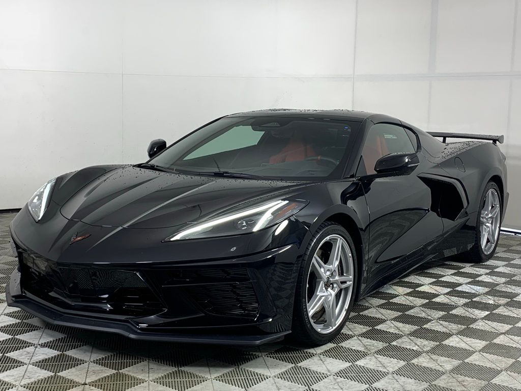2025 Chevrolet Corvette Stingray photo 2