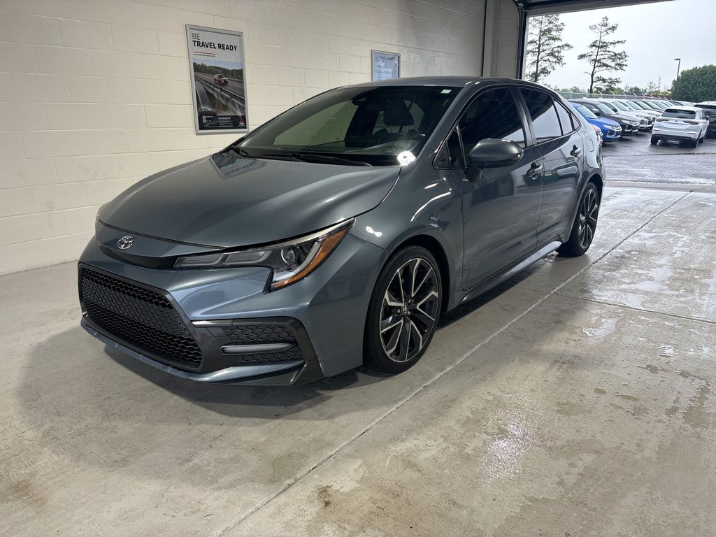 2020 Toyota Corolla SE AT's photo