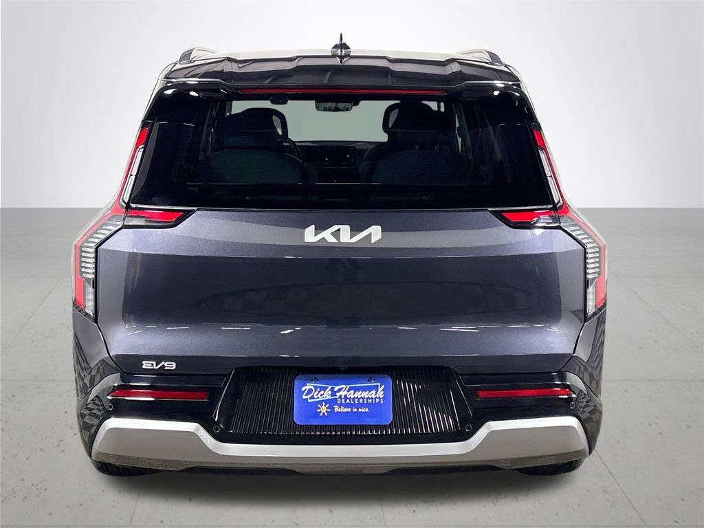 2026 Kia EV9 Land