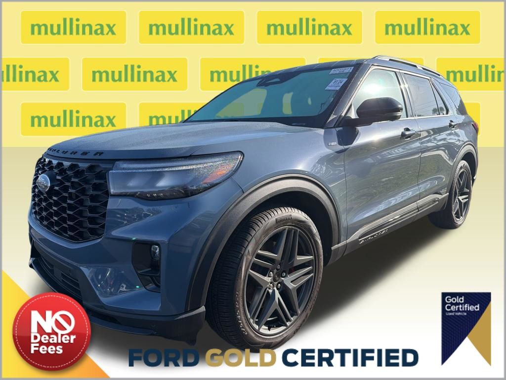 2025 Ford Explorer ST-Line RWD