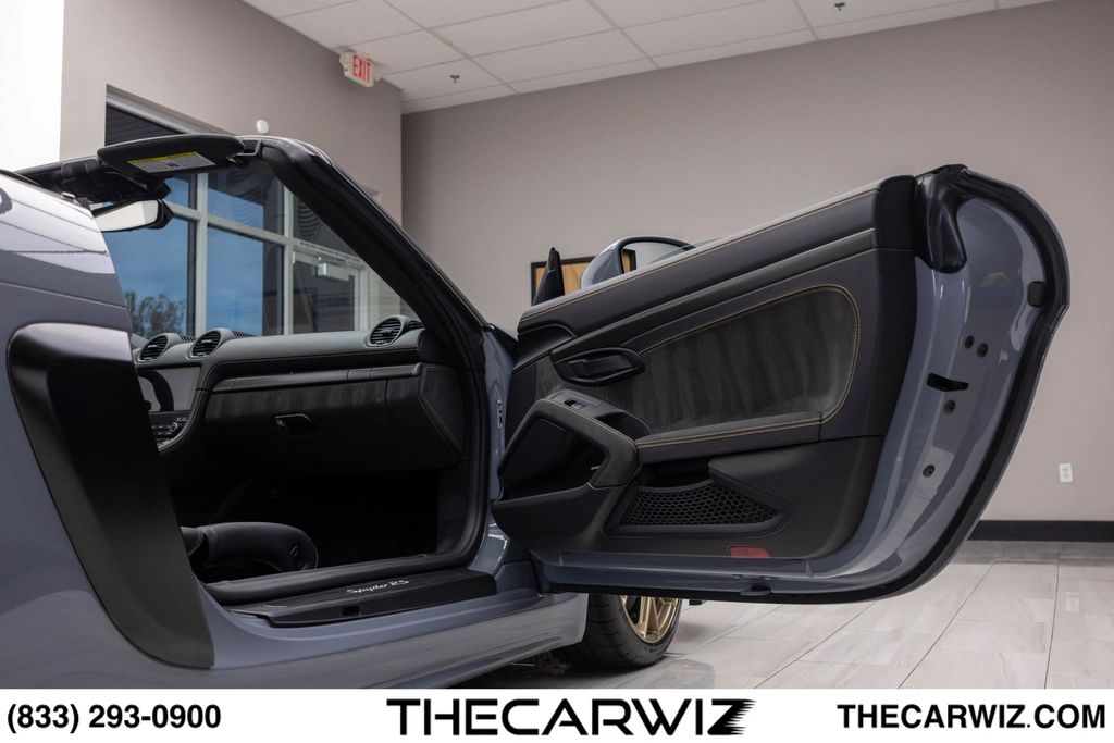2024 Porsche 718 Spyder RS - Photo 68