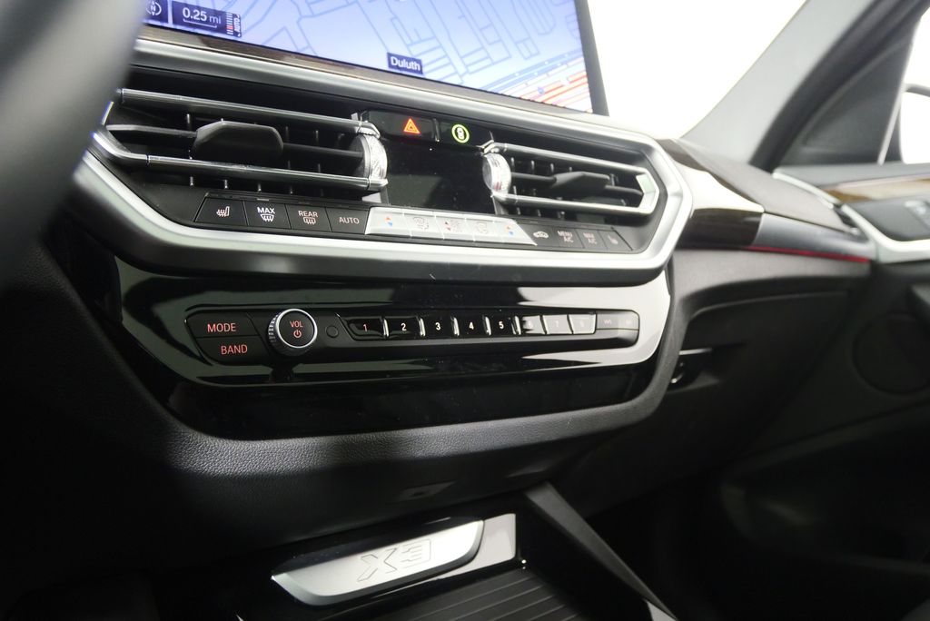 Thumbnail: 2024 BMW X3 - 25