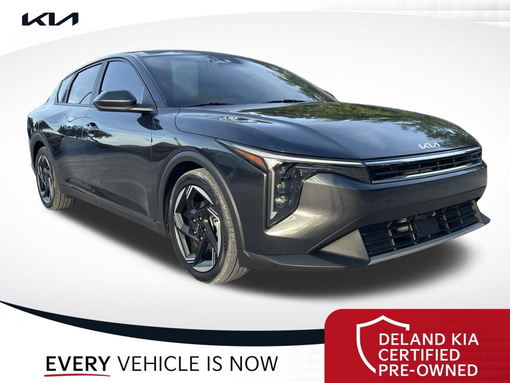 2025 Kia K4 EX AT's photo
