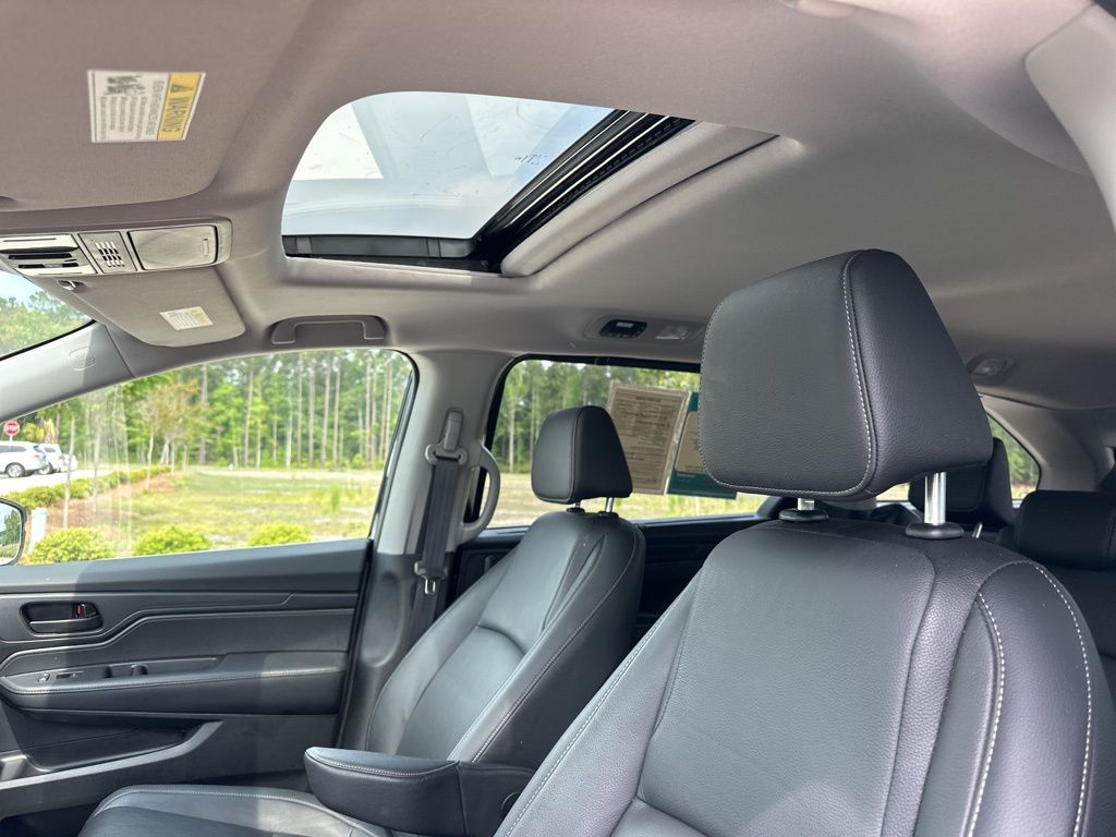 2023 Crystal Black Pearl Honda Odyssey EX-L FWD Van