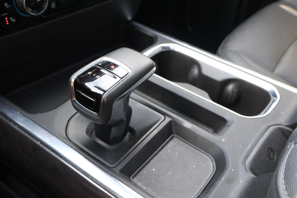Thumbnail: 2022 Chevrolet Silverado 1500 - 31