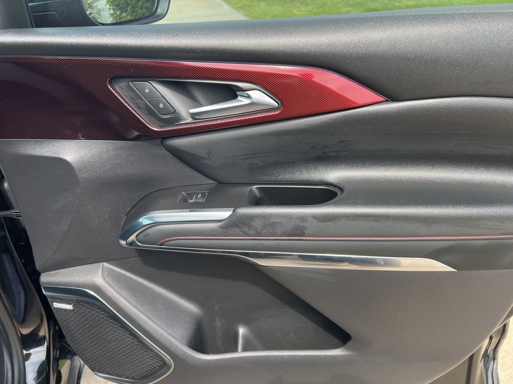 Used 2024 Chevrolet Traverse SUV