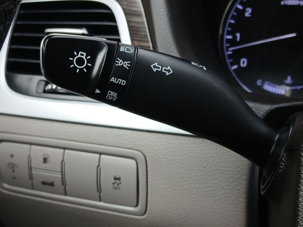 Used Car 2015 Hyundai Genesis  3.8 For Sale Under $15,000 In Austin, Texas