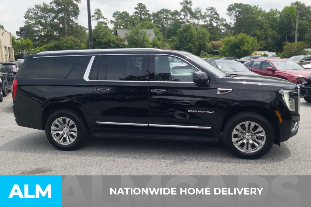 Used 2025 Onyx Black GMC Denali image 4