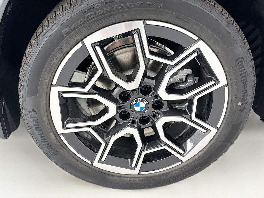 Thumbnail: 2026 BMW X1 - 31