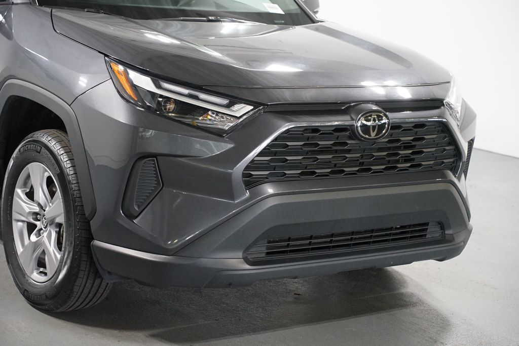 Thumbnail: 2025 Toyota RAV4 - 4