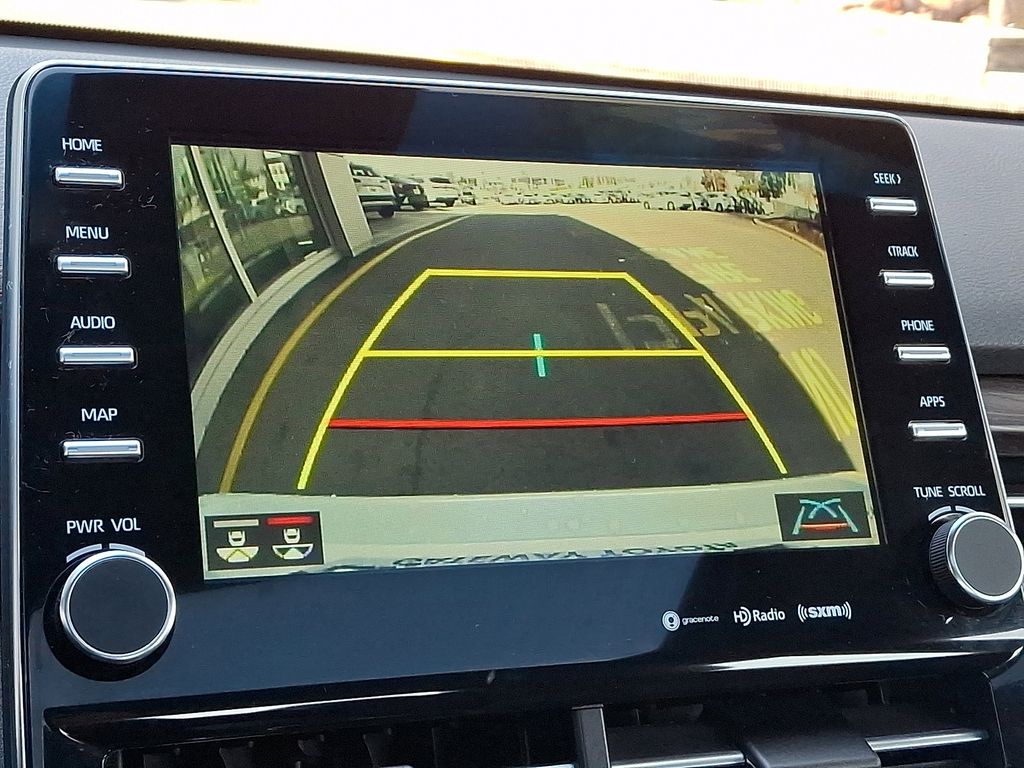 Thumbnail: 2019 Toyota Avalon - 19