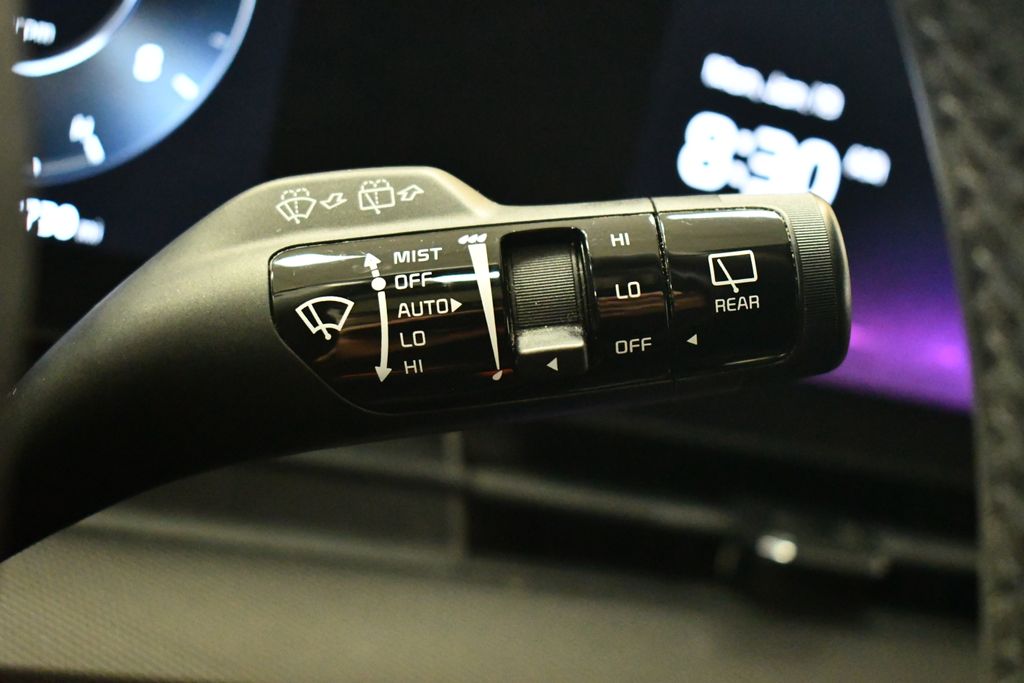 Thumbnail: 2023 Kia Sportage - 23