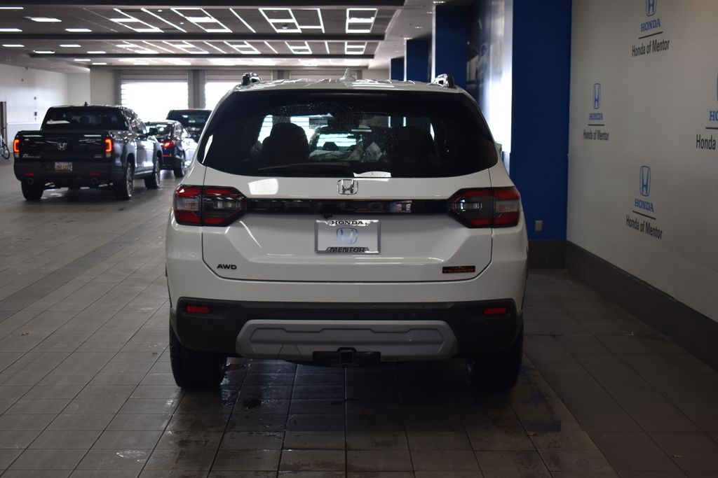 Thumbnail: 2025 Honda Pilot - 6