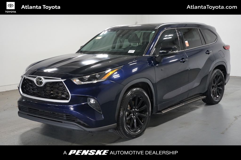 Thumbnail: 2021 Toyota Highlander - 1
