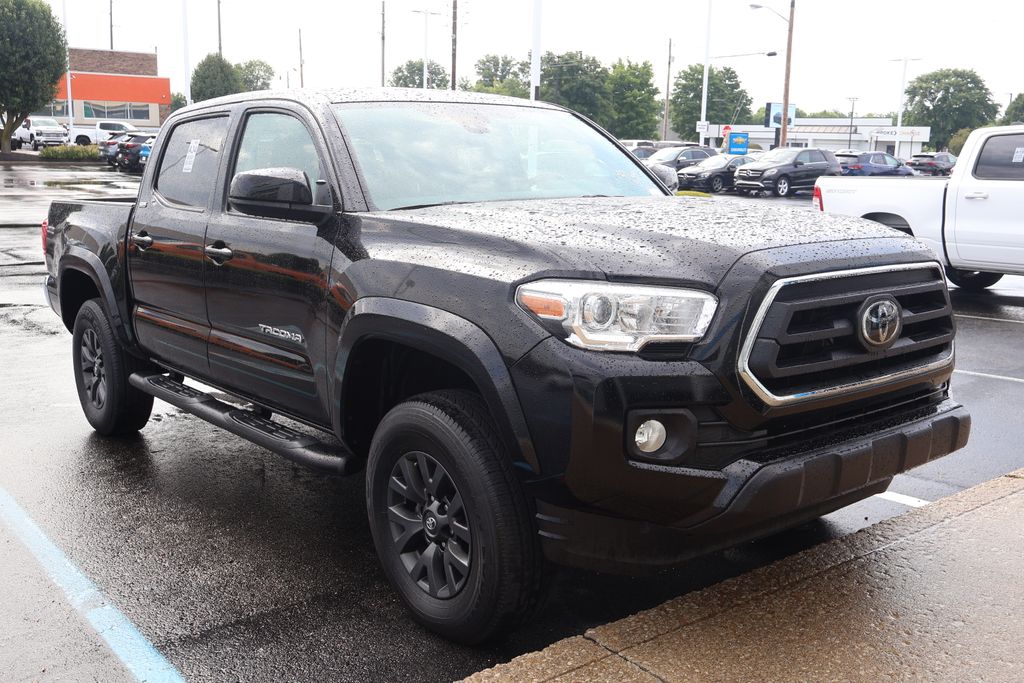 Thumbnail: 2023 Toyota Tacoma - 3