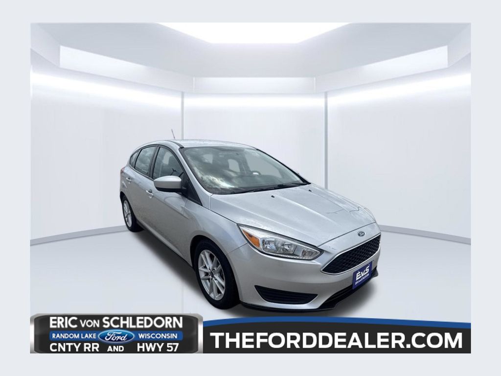 Ingot Silver 2018 Ford Focus Hatchback Front-Wheel Drive 6-Speed Automatic