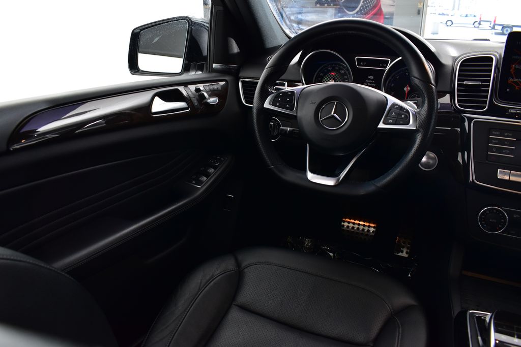 Thumbnail: 2018 Mercedes-Benz GLE - 27