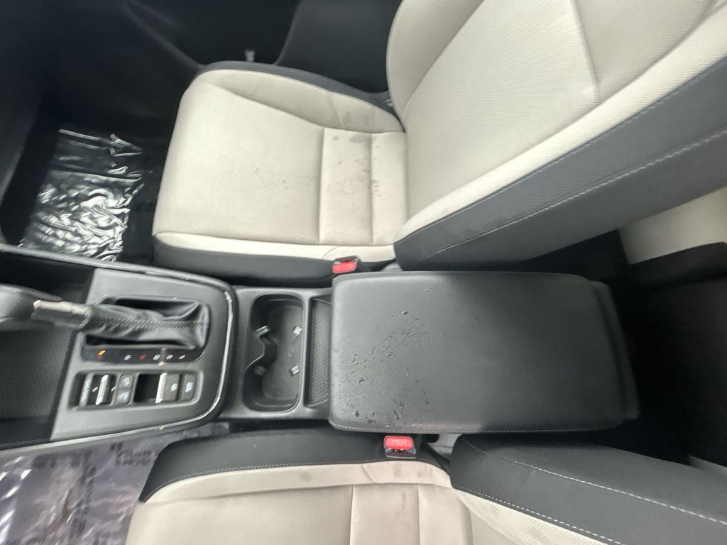 Thumbnail: 2023 Honda CR-V - 20