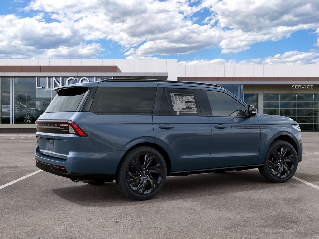 Thumbnail: 2027 Lincoln Navigator - 6
