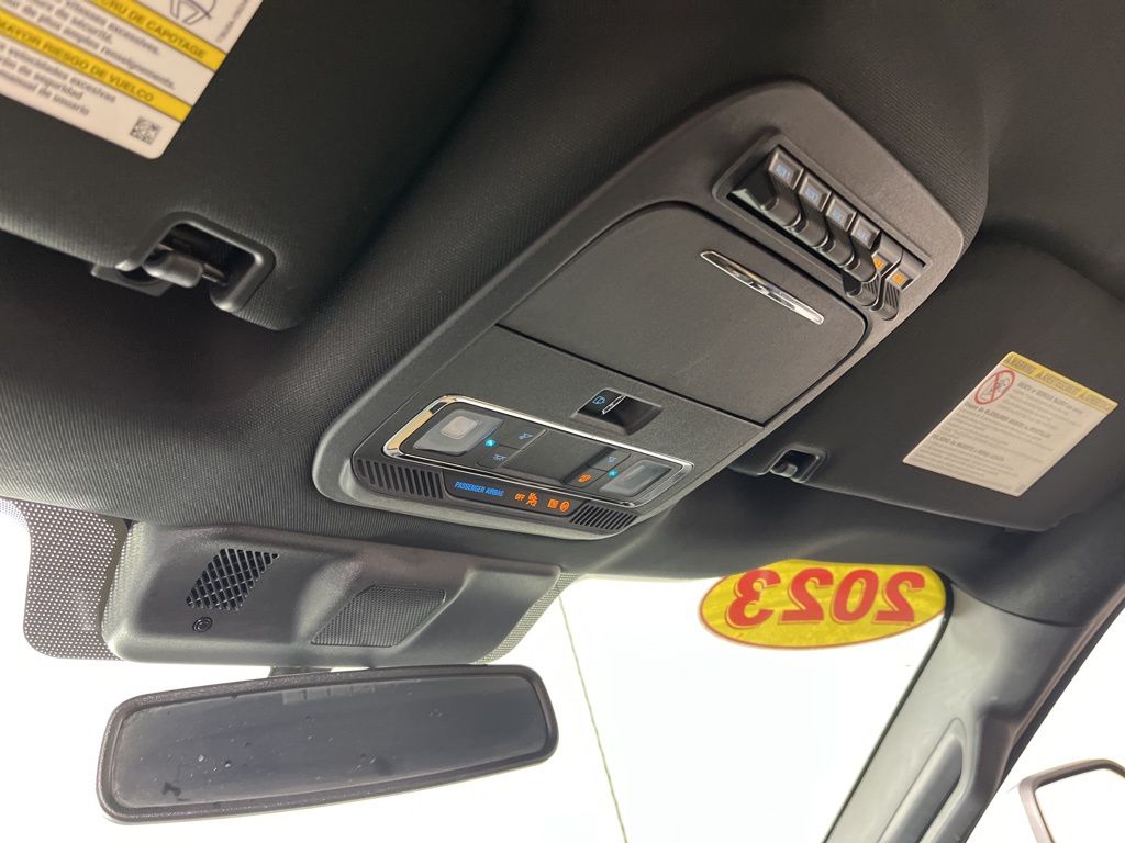 Thumbnail: 2023 Ford Econoline - 24