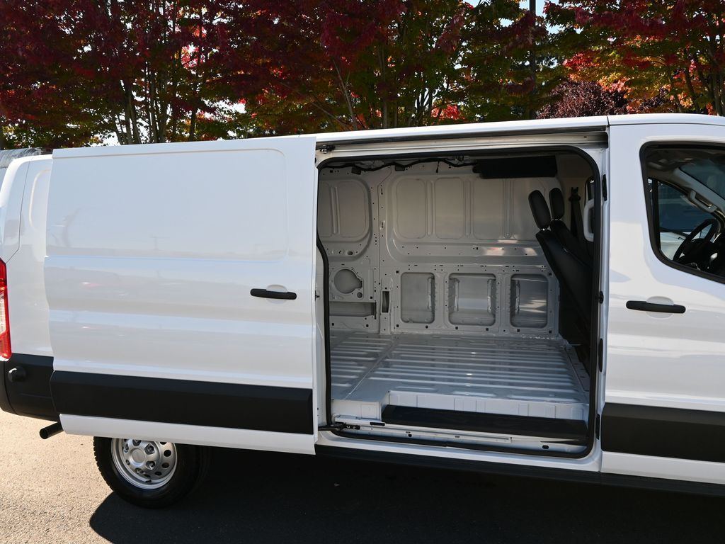 2024 Ford Transit 250