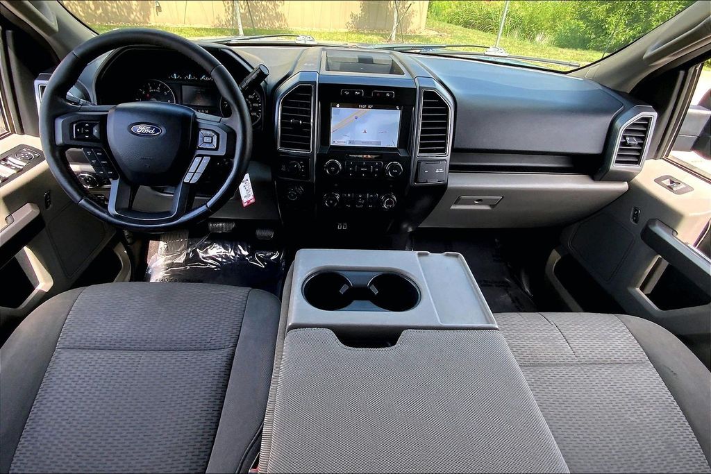 Used 2019 Blue Ford XLT image 14