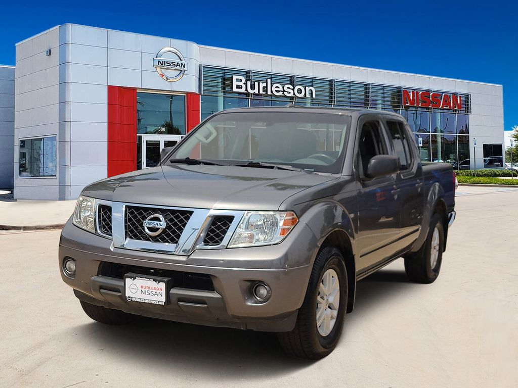 Gray (Gun Metallic) 2018 Nissan Frontier SV V6 Crew Cab Pickup Truck 4X2 5-Speed Automatic Overdrive
