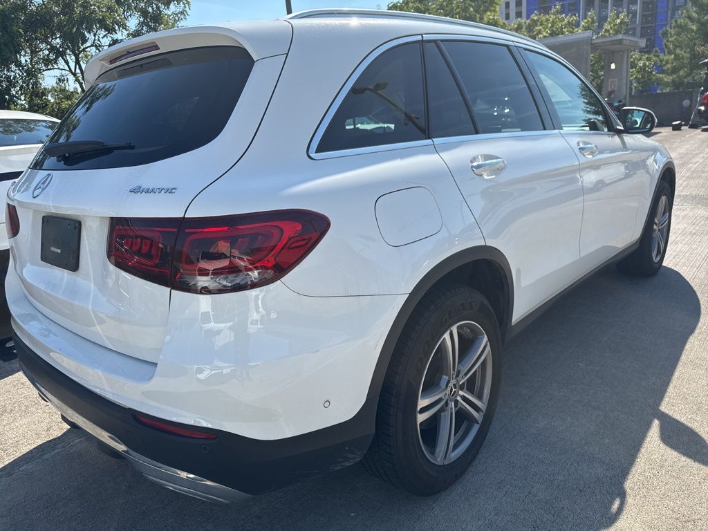 Thumbnail: 2022 Mercedes-Benz GLC - 4