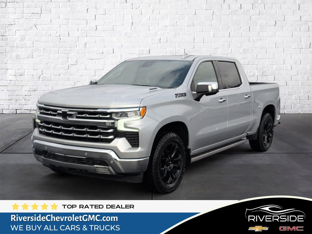 2022 Chevrolet Silverado 1500 LTZ Crew Cab 4WD