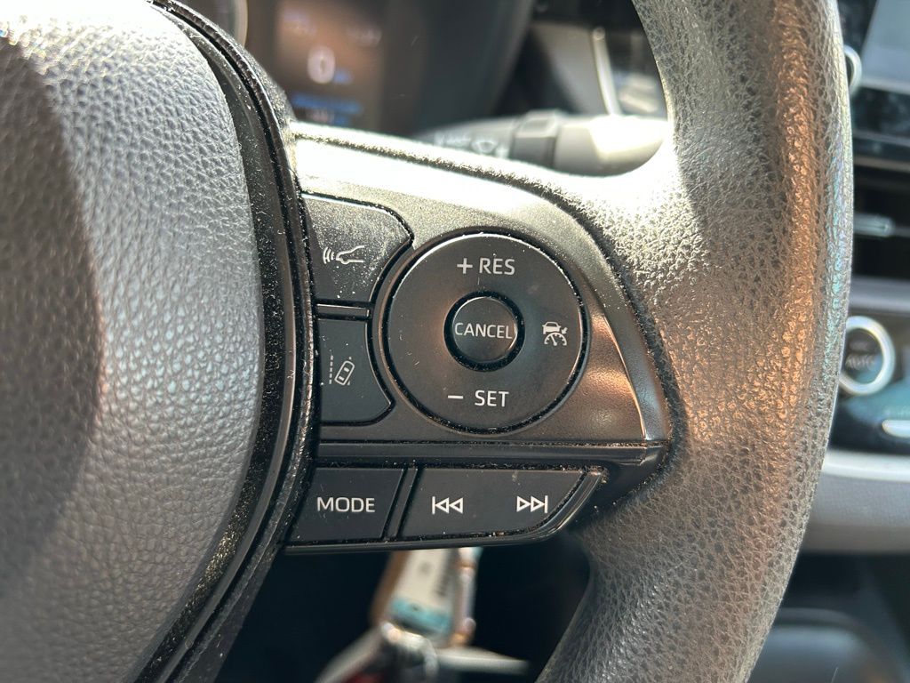 Thumbnail: 2020 Toyota Corolla - 18