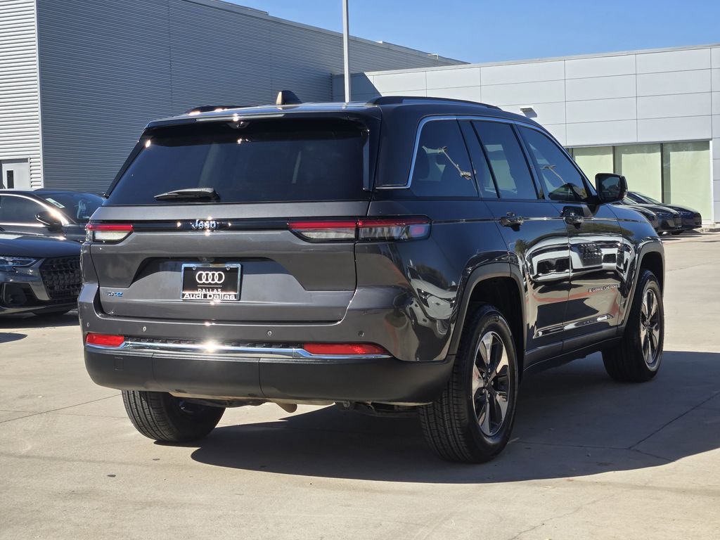 used 2022 Jeep Grand Cherokee car, priced at $22,665