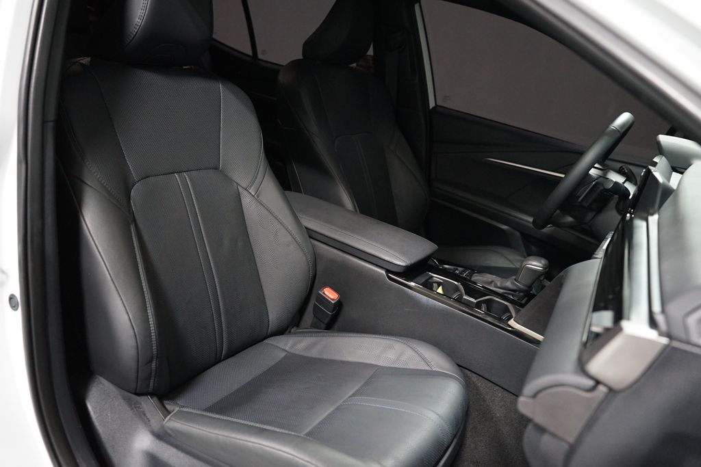 Thumbnail: 2025 Toyota Camry - 29