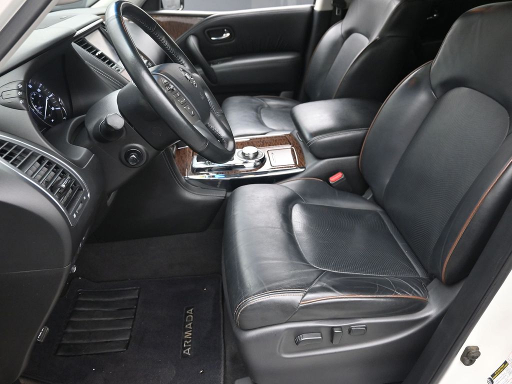 Used 2017 White Nissan SL image 15