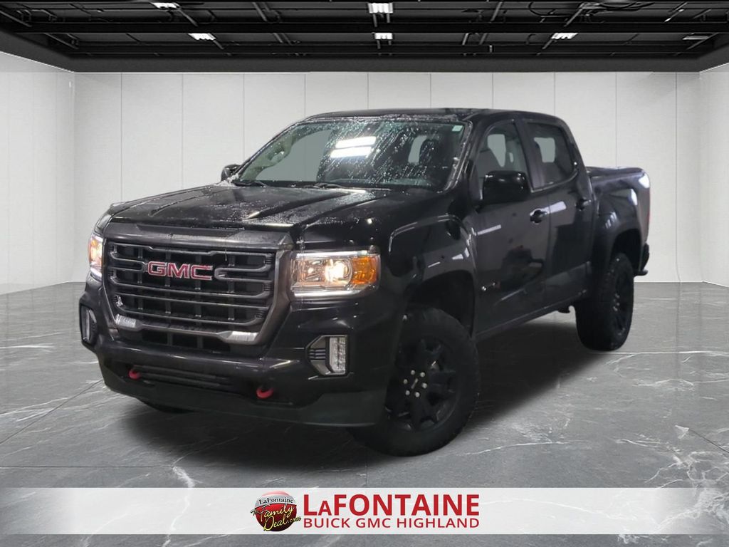 2022 GMC Canyon AT4 Crew Cab 4WD with Leather