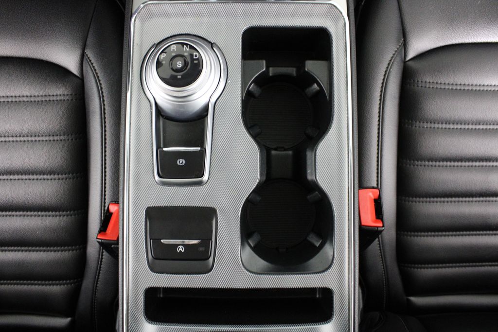 Used 2021 Ford Edge for sale in 
