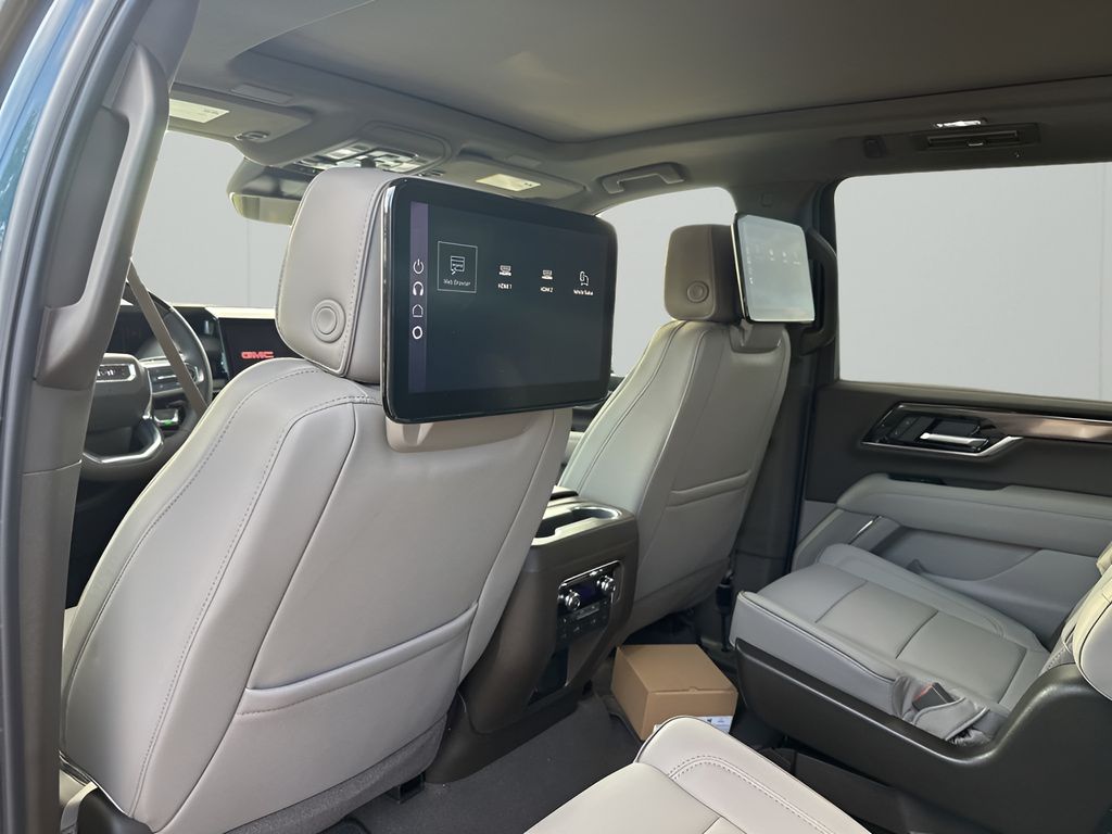 New 2026  GMC Elevation image 18