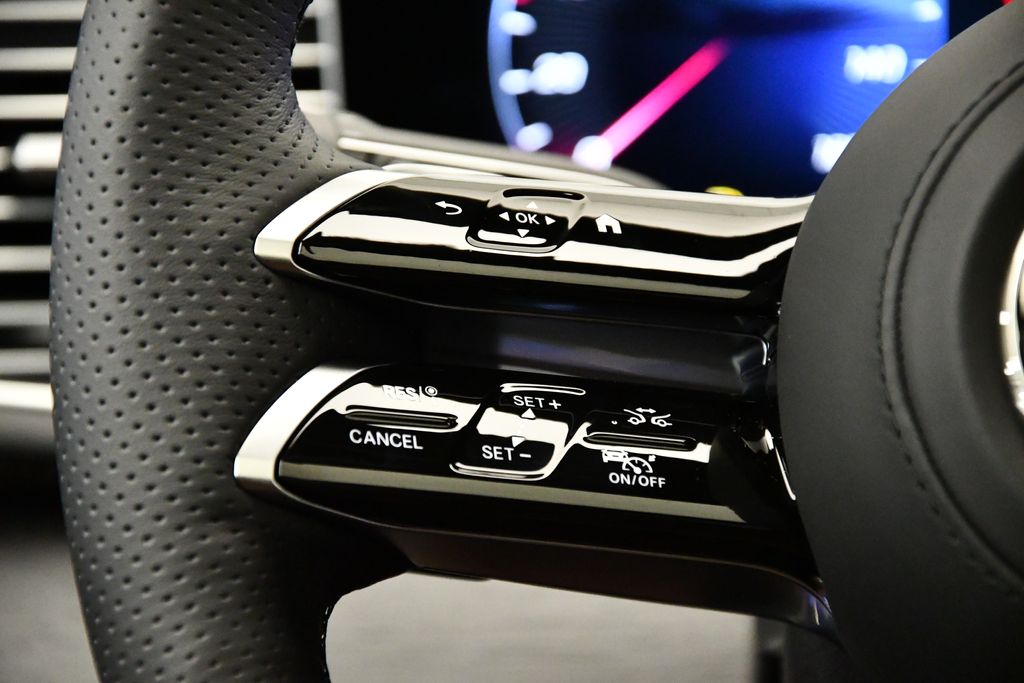 Thumbnail: 2025 Mercedes-Benz GLS - 23