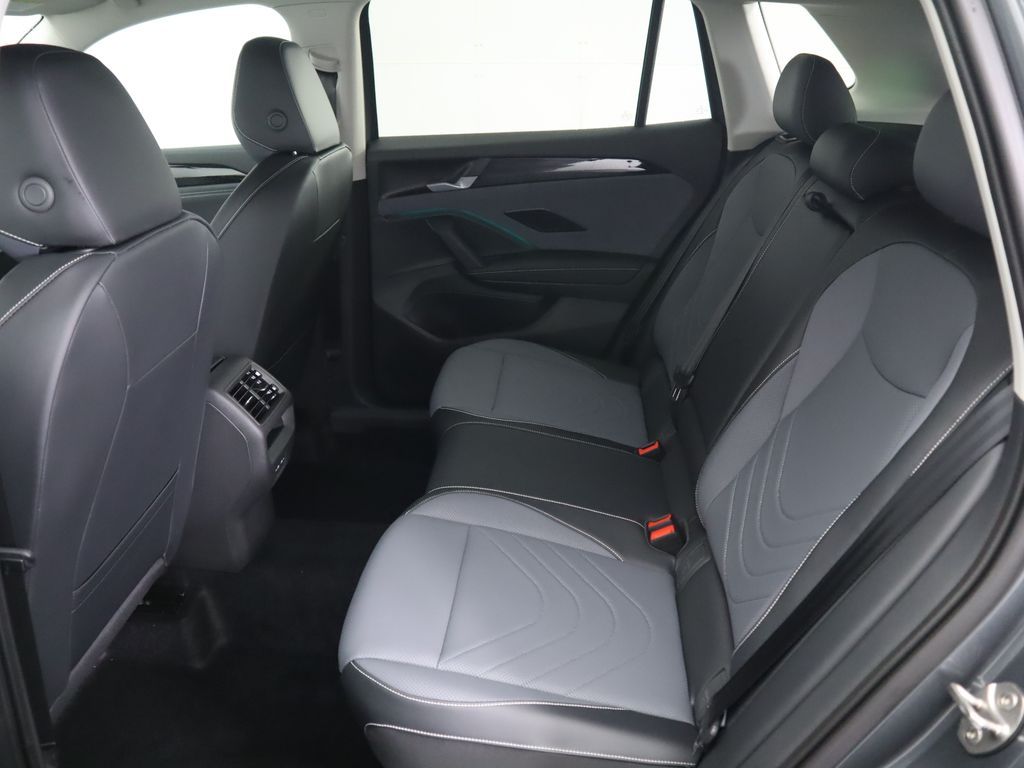 Thumbnail: 2026 Volkswagen Tiguan - 21